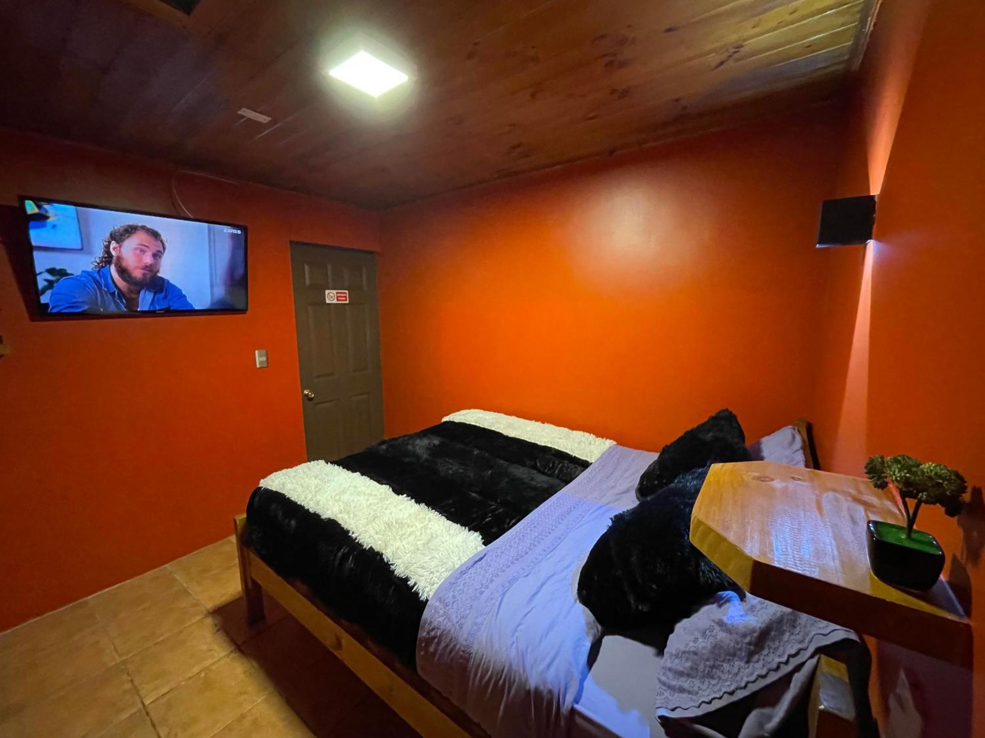 Residencial Don Santiago Bed & Breakfast Talca  Exterior photo