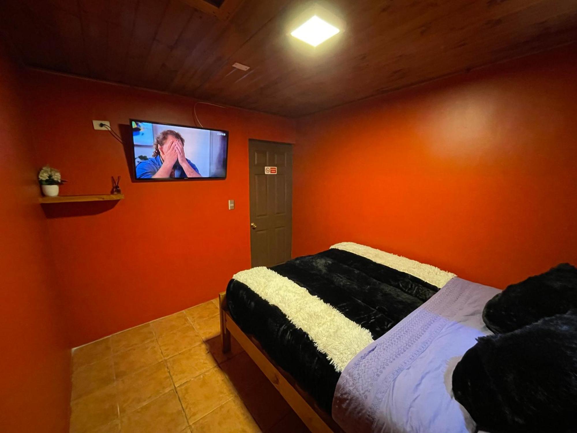 Residencial Don Santiago Bed & Breakfast Talca  Exterior photo