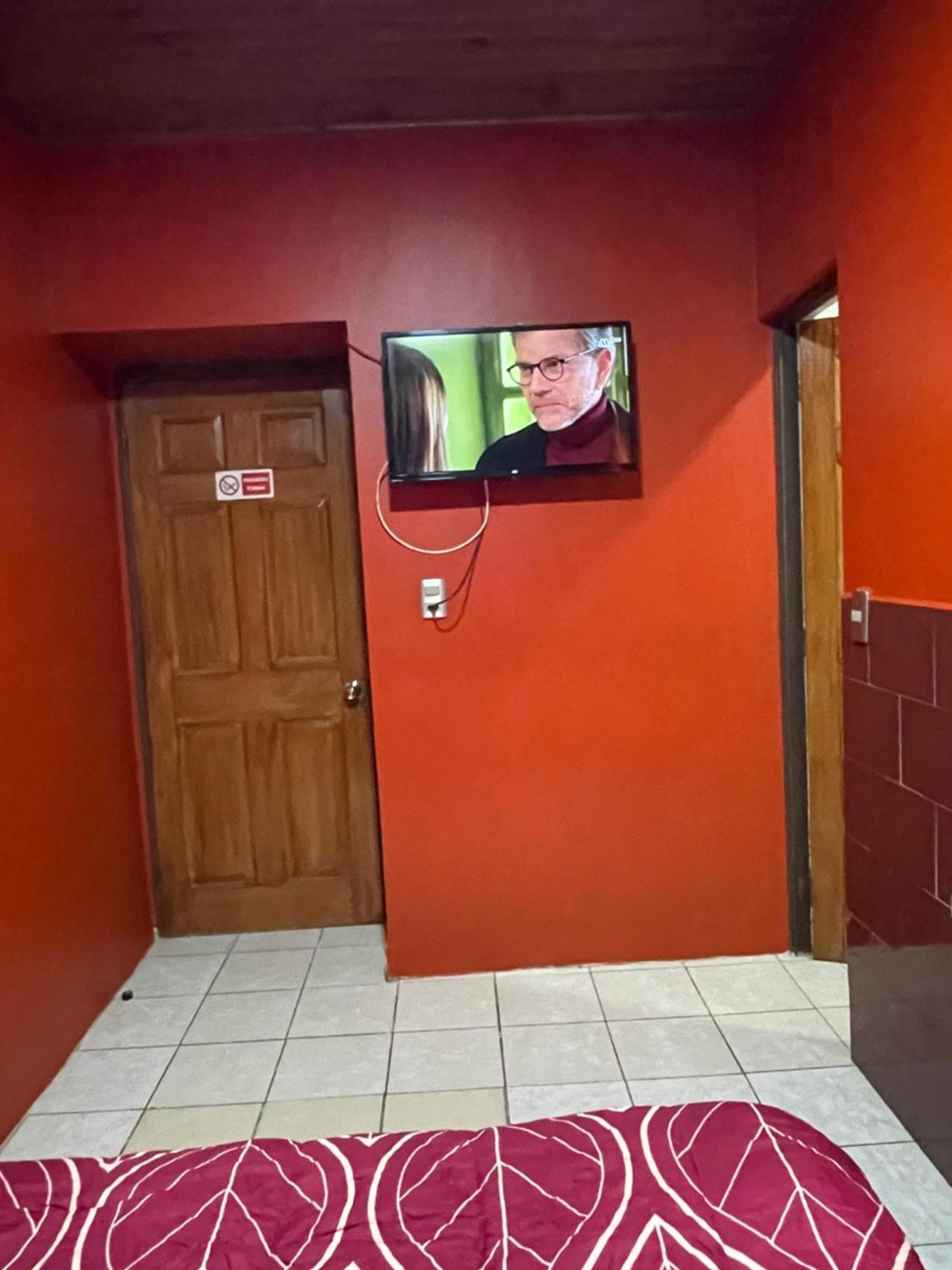 Residencial Don Santiago Bed & Breakfast Talca  Exterior photo